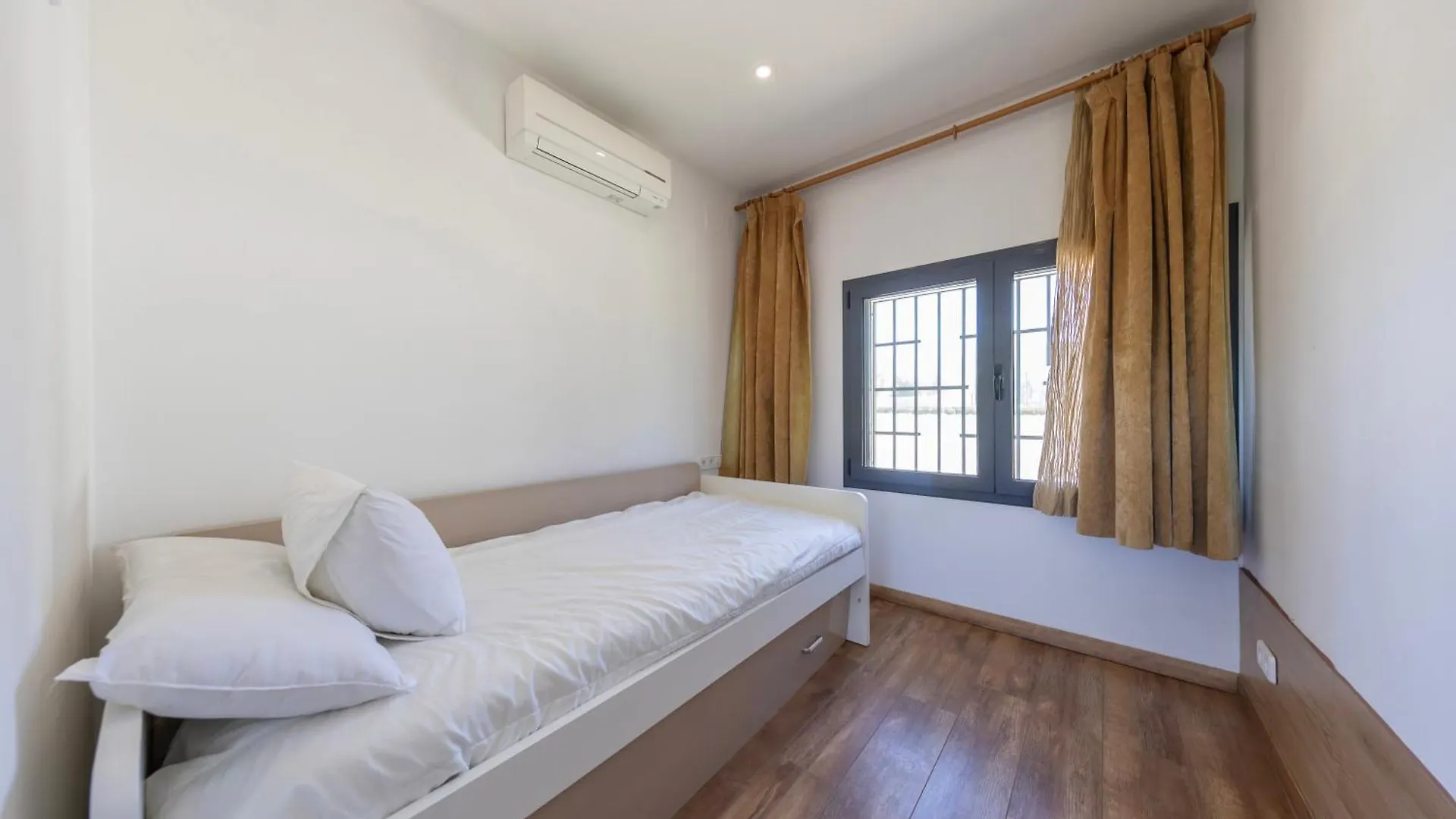 Mas Xibeques Hotel Bascara
